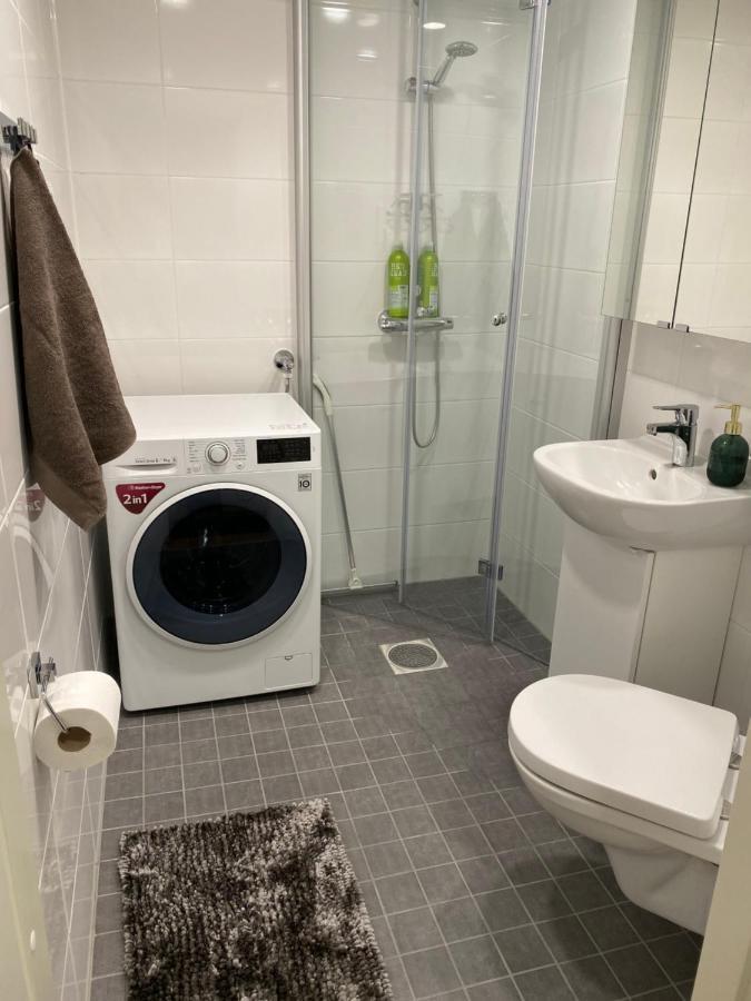Amazing City Center Apartment Rovaniemi Buitenkant foto